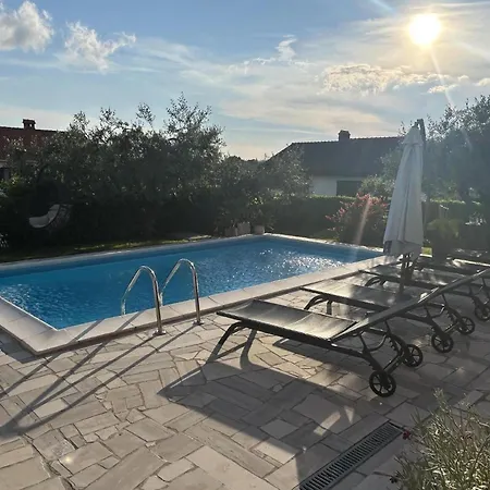 Apartment Fuer 6 Personen Ca 60 Qm In Pula, Istrien Istrische Riviera *